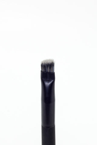 EVE PEARL B207 MicroSilk™ Dual Liner Highlighter Brush EVE PEARL B207 MicroSilk™ Dual Liner Highlighter Brush